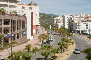 Estepona, Avenida Puerta del Mar